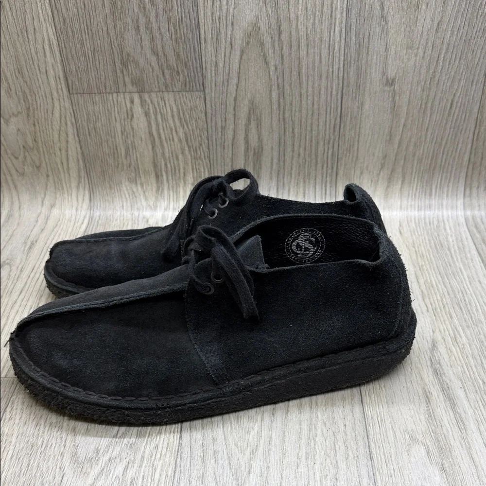 Clarks pre owned